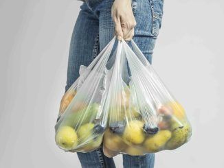 Qué hacer para que no nos duela la espalda al hacer la compra