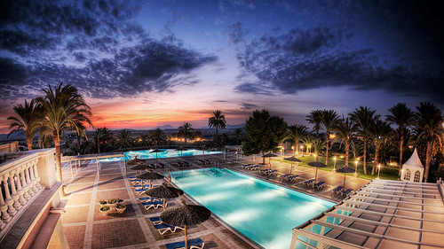 Balneario Leana inaugura el verano con una Fiesta Bollywood con todo el exotismo de la India